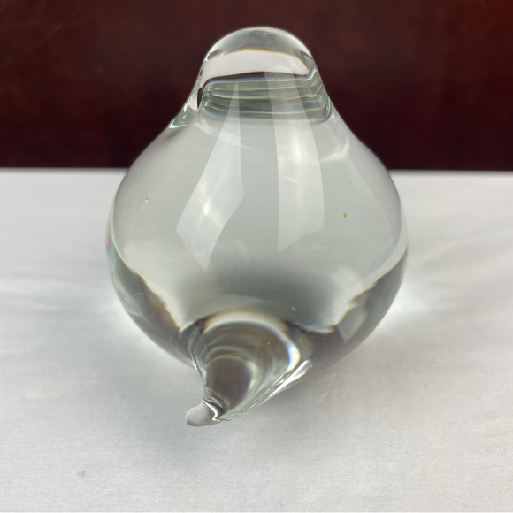 Art Glass Bird Chick Peep Shaped Paperweight - Picture 2 of 9